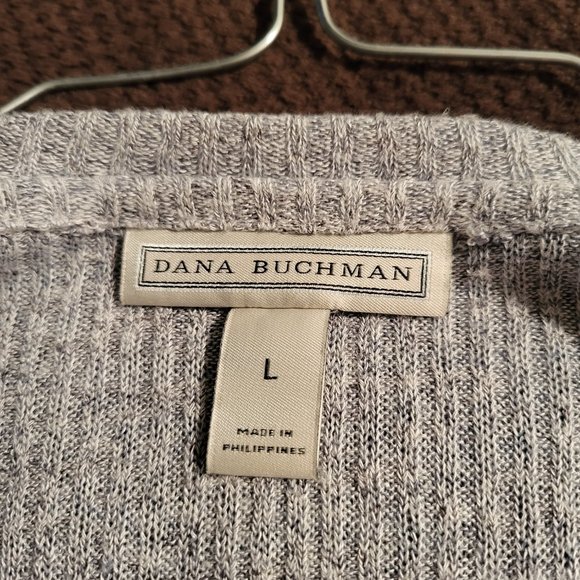 Top - Picture 3 of 3